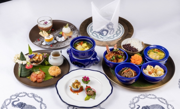 バンコクを代表する高級レストラン「ブルーエレファント（Blue Elephant）」 タイ料理 5コースセット＜サトーン店またはスクンビット店＞